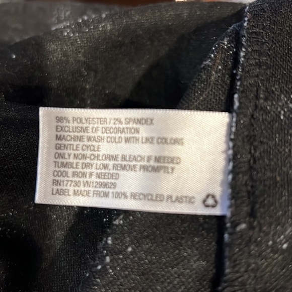 XHILARATION Gray and White Dress Gold Sparkle Large - Picture 10 of 10